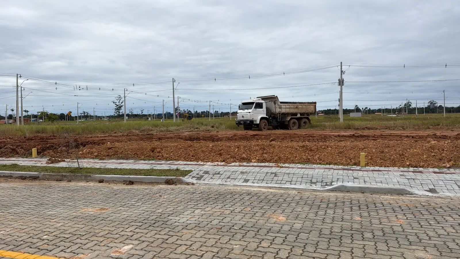 Loteamento Verena em lançamento em Araquari-SC, vista aérea do terreno